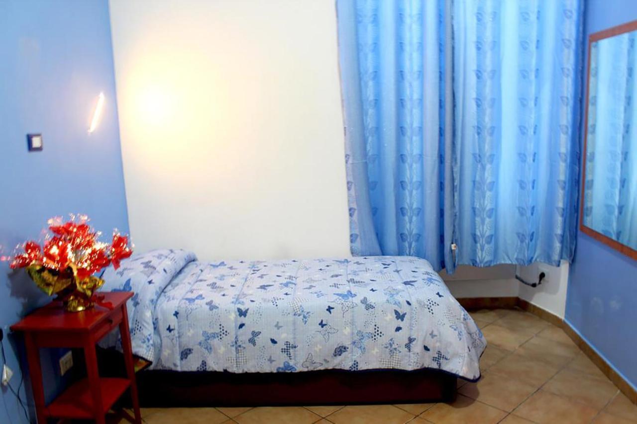 Legend R.G. Hostel Rome Exterior photo