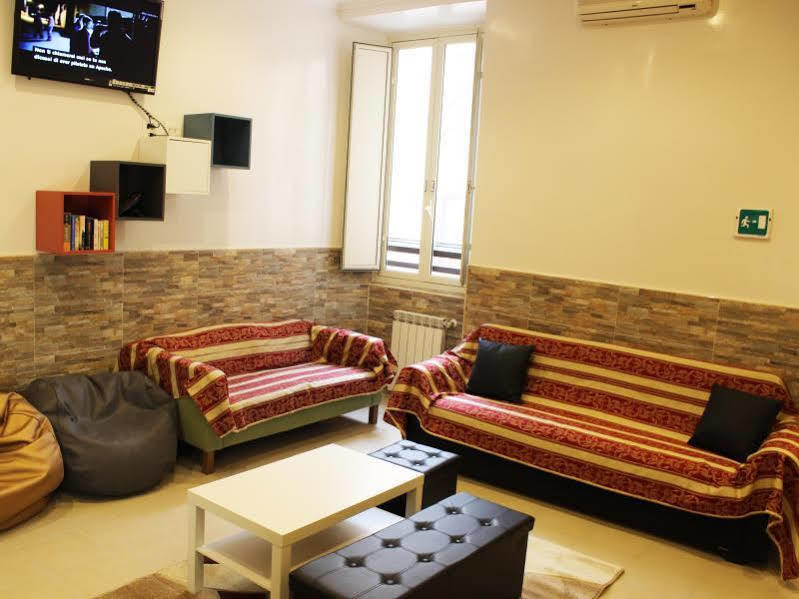 Legend R.G. Hostel Rome Exterior photo