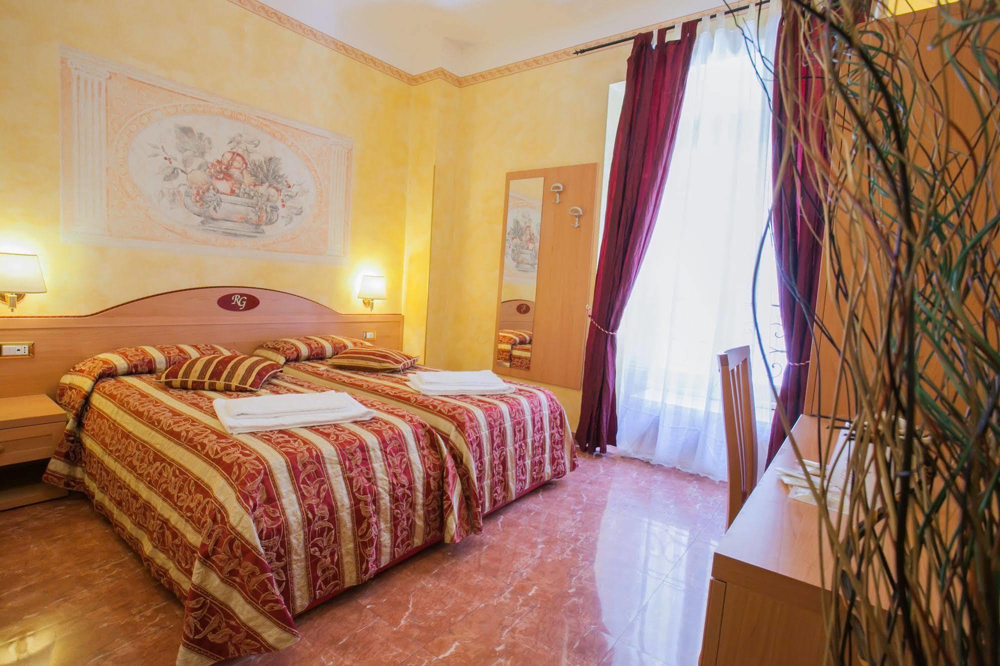 Legend R.G. Hostel Rome Exterior photo